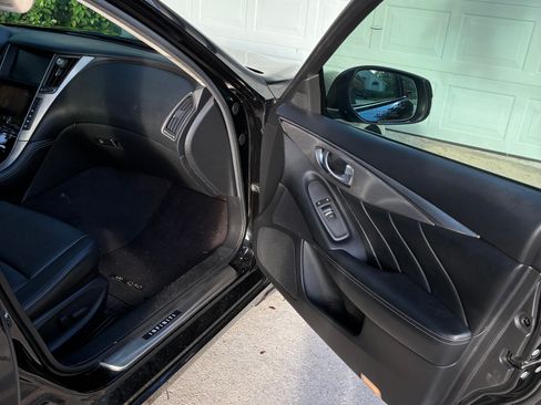 Used 2014 INFINITI Q50 w/ Moonroof Package image 11