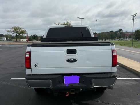 Used 2016 Ford F250 XLT AWD/4WD image 14