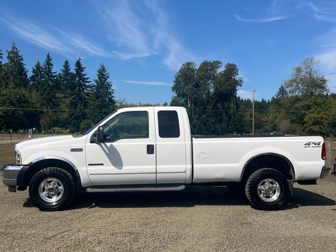 Used 2002 Ford F350 4x4 SuperCab Super Duty image 1