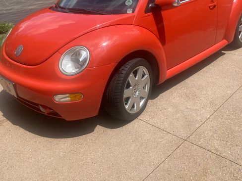 Used 2003 Volkswagen Beetle GLS FWD image 4