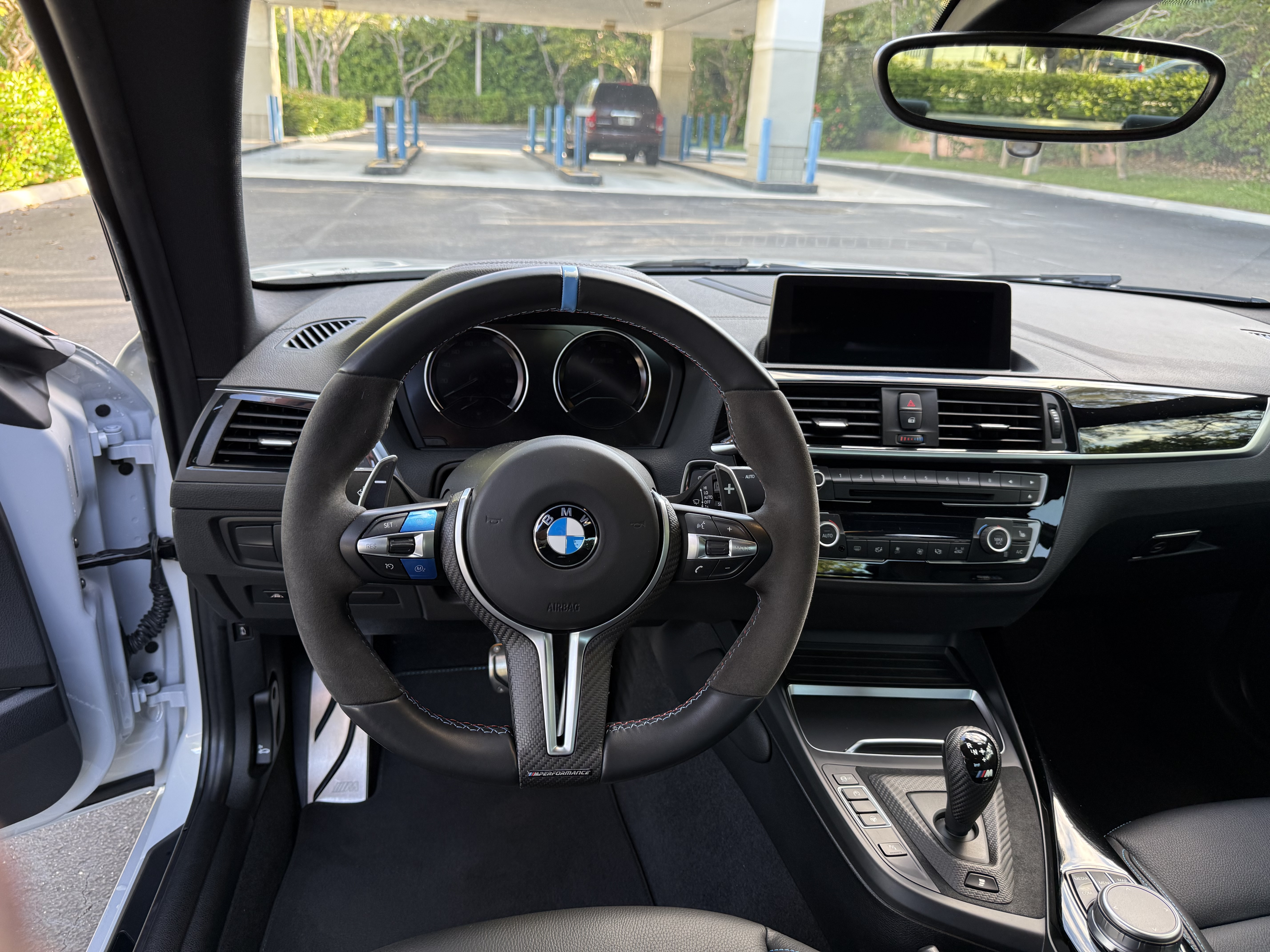 Used 2020 BMW M2 Competition w/ Executive Package RWD image 25