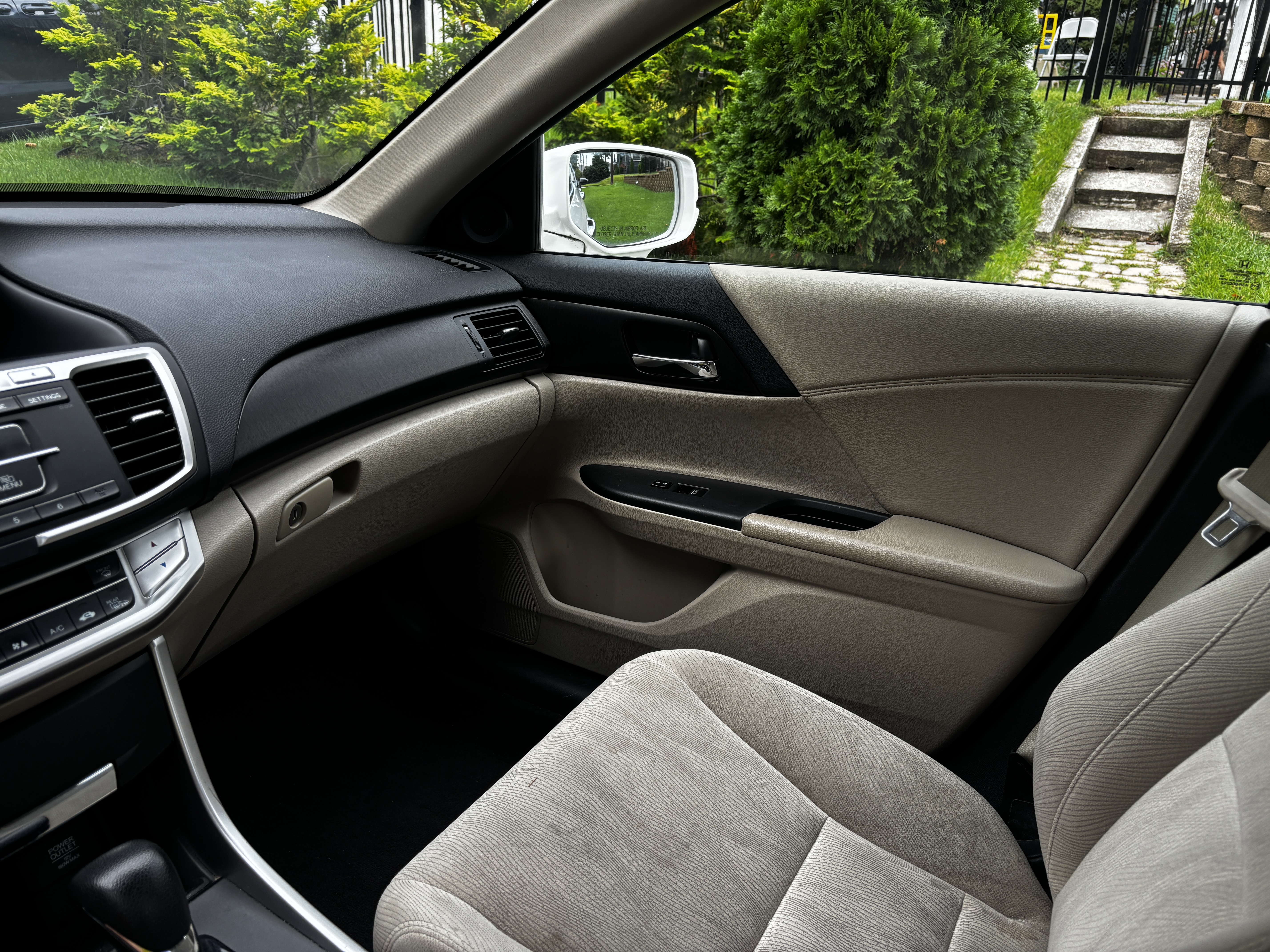 Used 2014 Honda Accord EX image 11