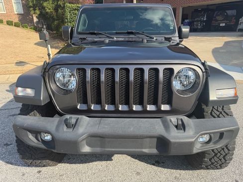 Used 2020 Jeep Wrangler Unlimited Sport S image 4
