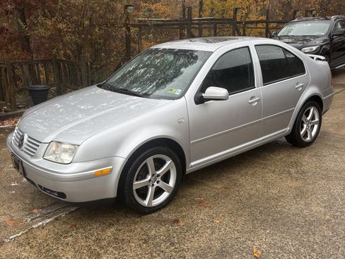Used 2003 Volkswagen Jetta GLI image 4