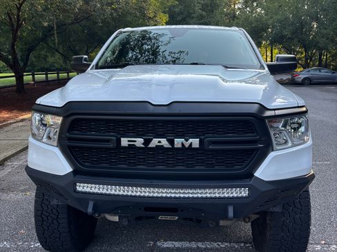 Used 2019 RAM 1500 Tradesman AWD/4WD image 5