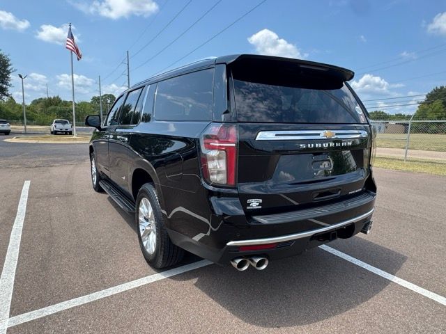 Used 2021 Chevrolet Suburban Premier RWD image 10