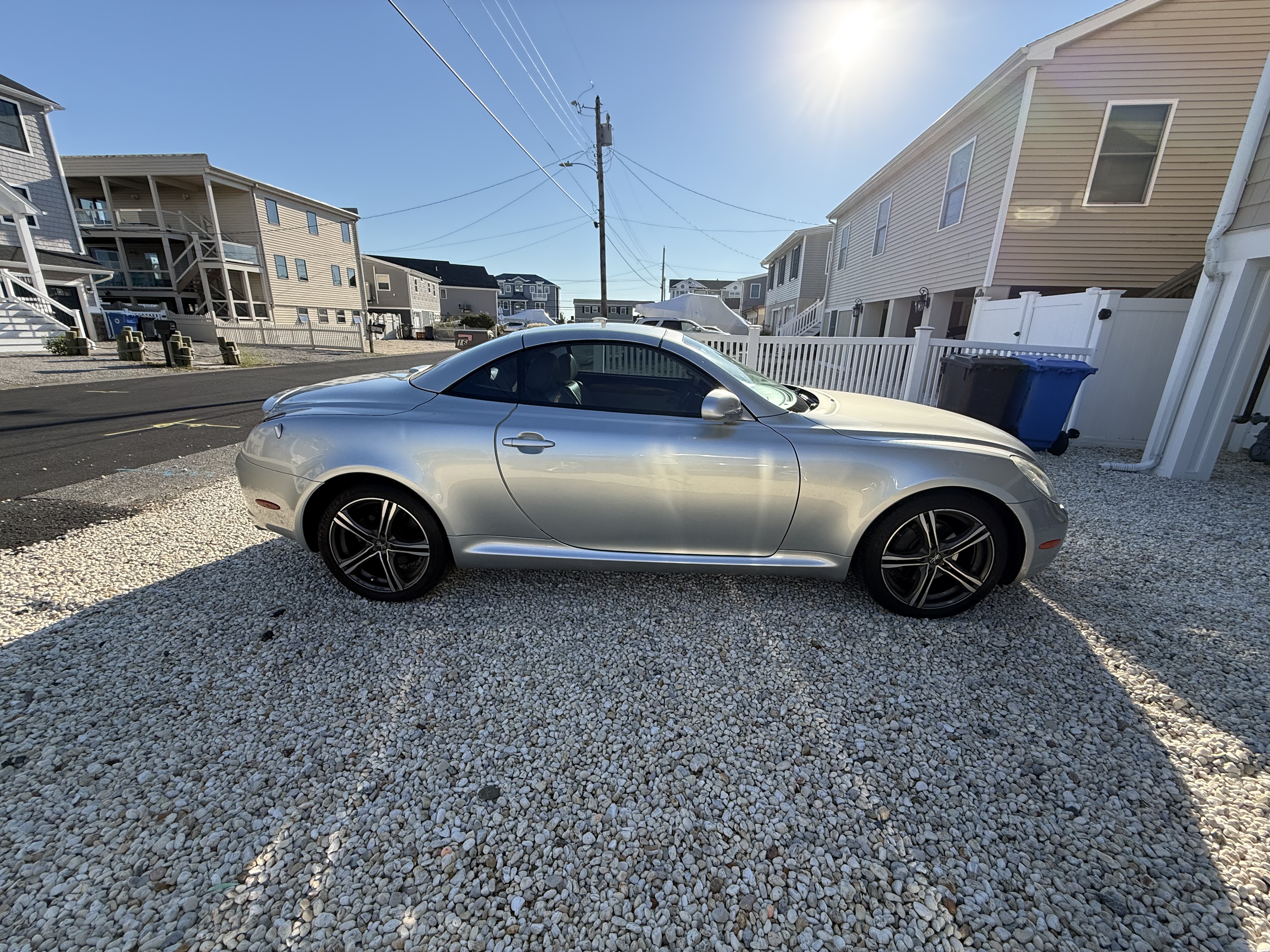 Used 2002 Lexus SC 430 Convertible RWD image 2