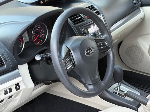 Used 2013 Subaru Crosstrek 2.0i Premium image 21