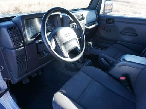 Used 2006 Jeep Wrangler Sport w/ 30" Tire & Wheel Group image 11