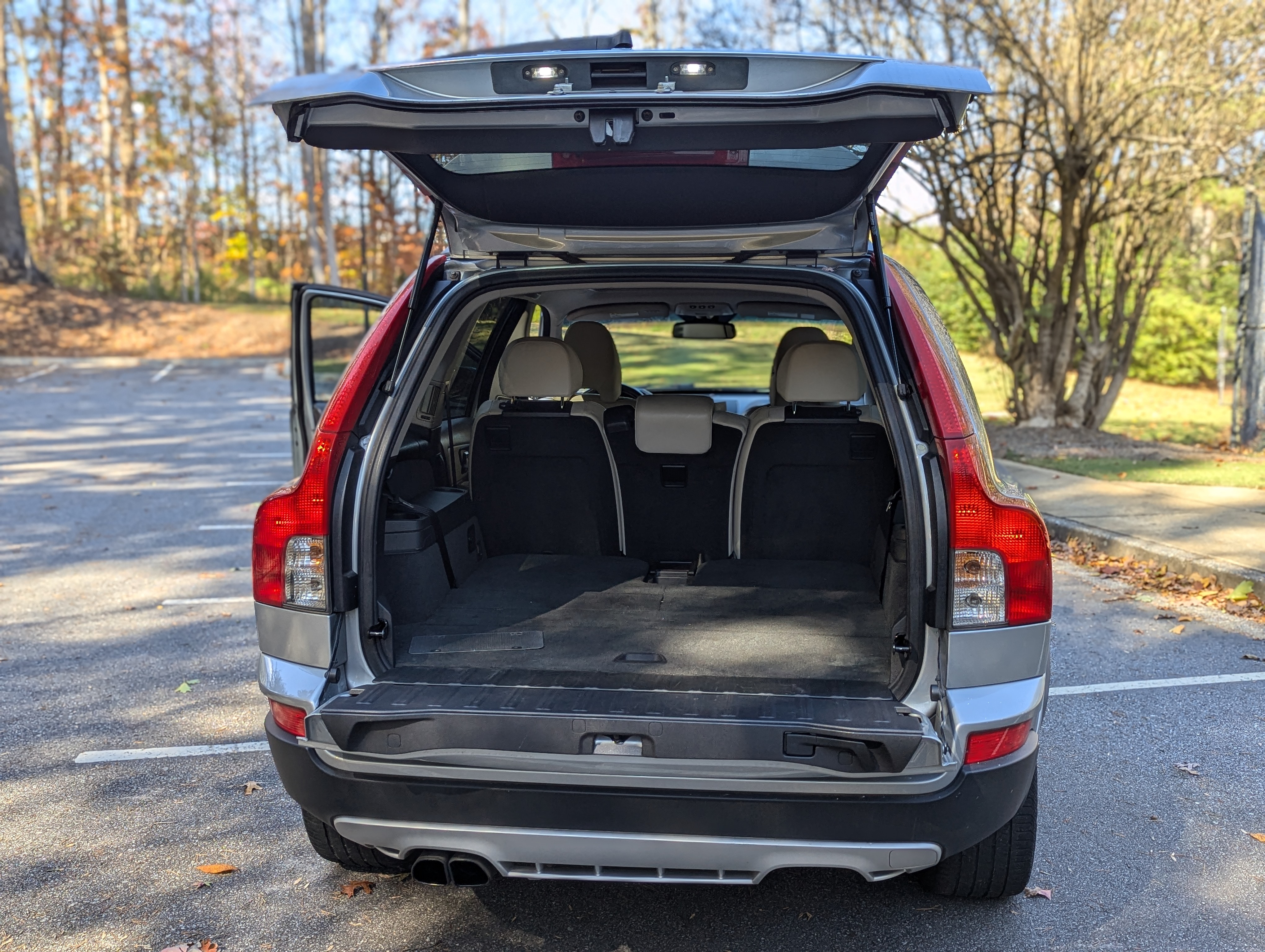 Used 2009 Volvo XC90 3.2 R-Design FWD image 8