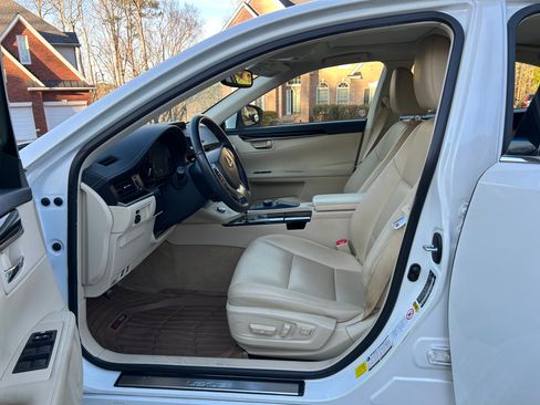 Used 2015 Lexus ES 350 350 Sedan 4D image 8