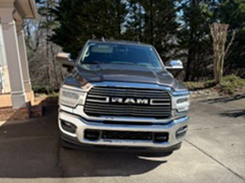 Used 2021 RAM 3500 Laramie RWD image 1