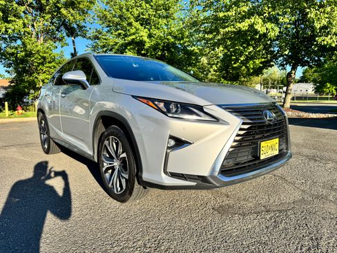 Used 2017 Lexus RX 350 AWD w/ Premium Package image 5