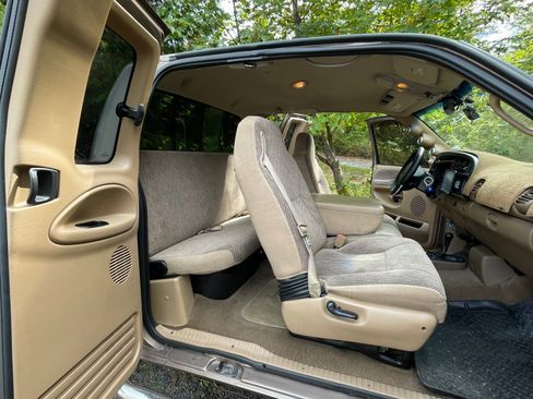 Used 2001 Dodge Ram 2500 Truck 4x4 Quad Cab image 17