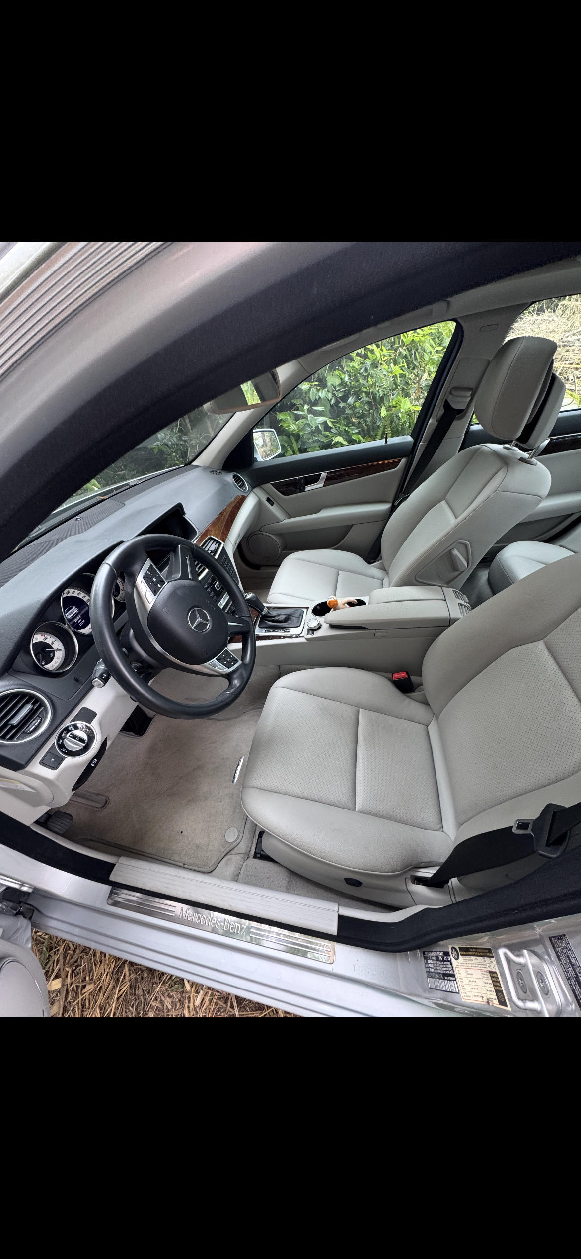 Used 2013 Mercedes-Benz C 250 Sedan image 12