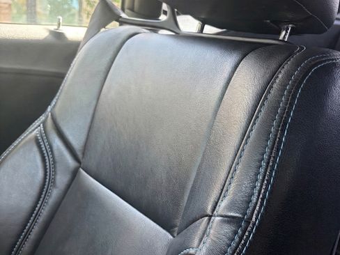 Used 2016 Dodge Challenger R/T w/ Blacktop Package image 27