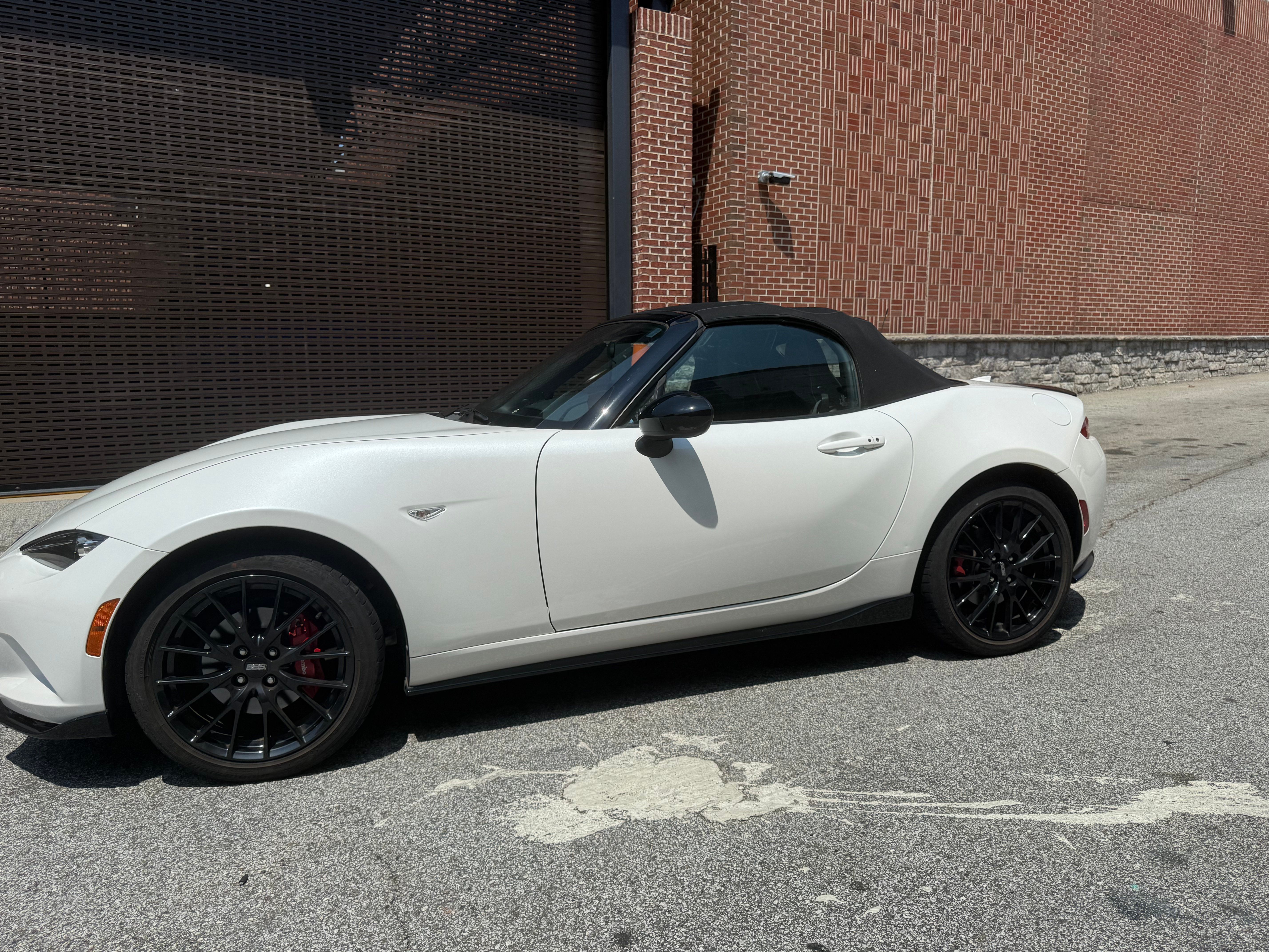 Used 2022 MAZDA MX-5 Miata Club w/ Brembo/BBS Recaro Package RWD image 9