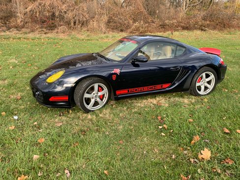 Used 2007 Porsche Cayman S RWD image 2