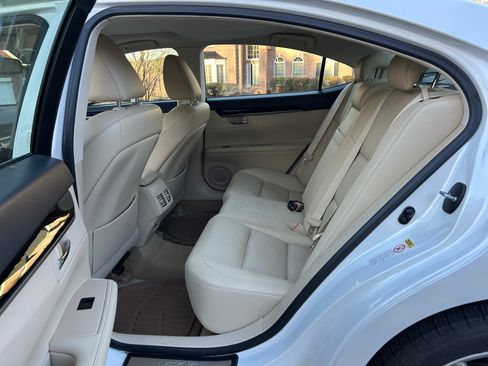 Used 2015 Lexus ES 350 350 Sedan 4D image 6