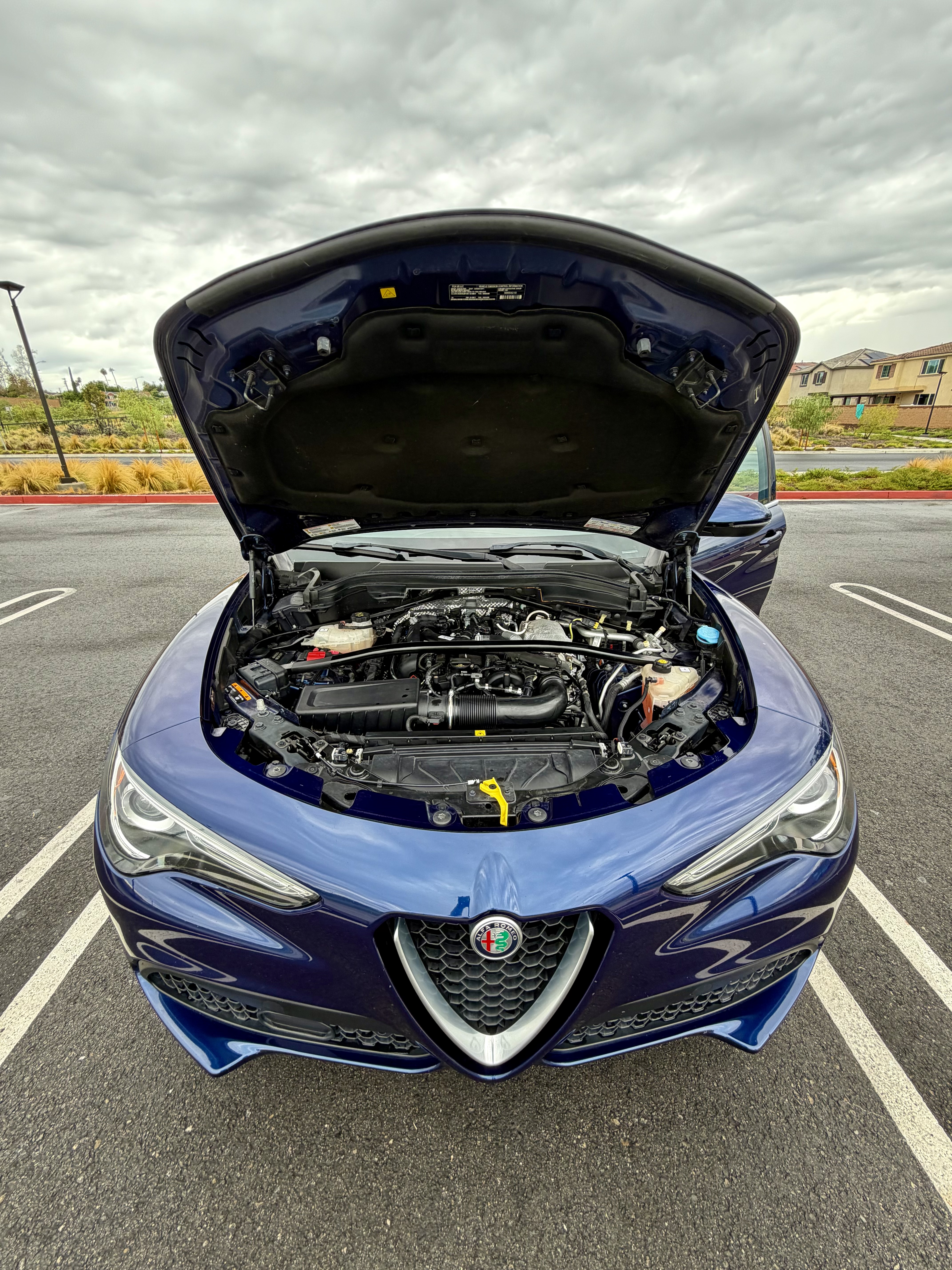 Used 2018 Alfa Romeo Stelvio Ti AWD/4WD image 5