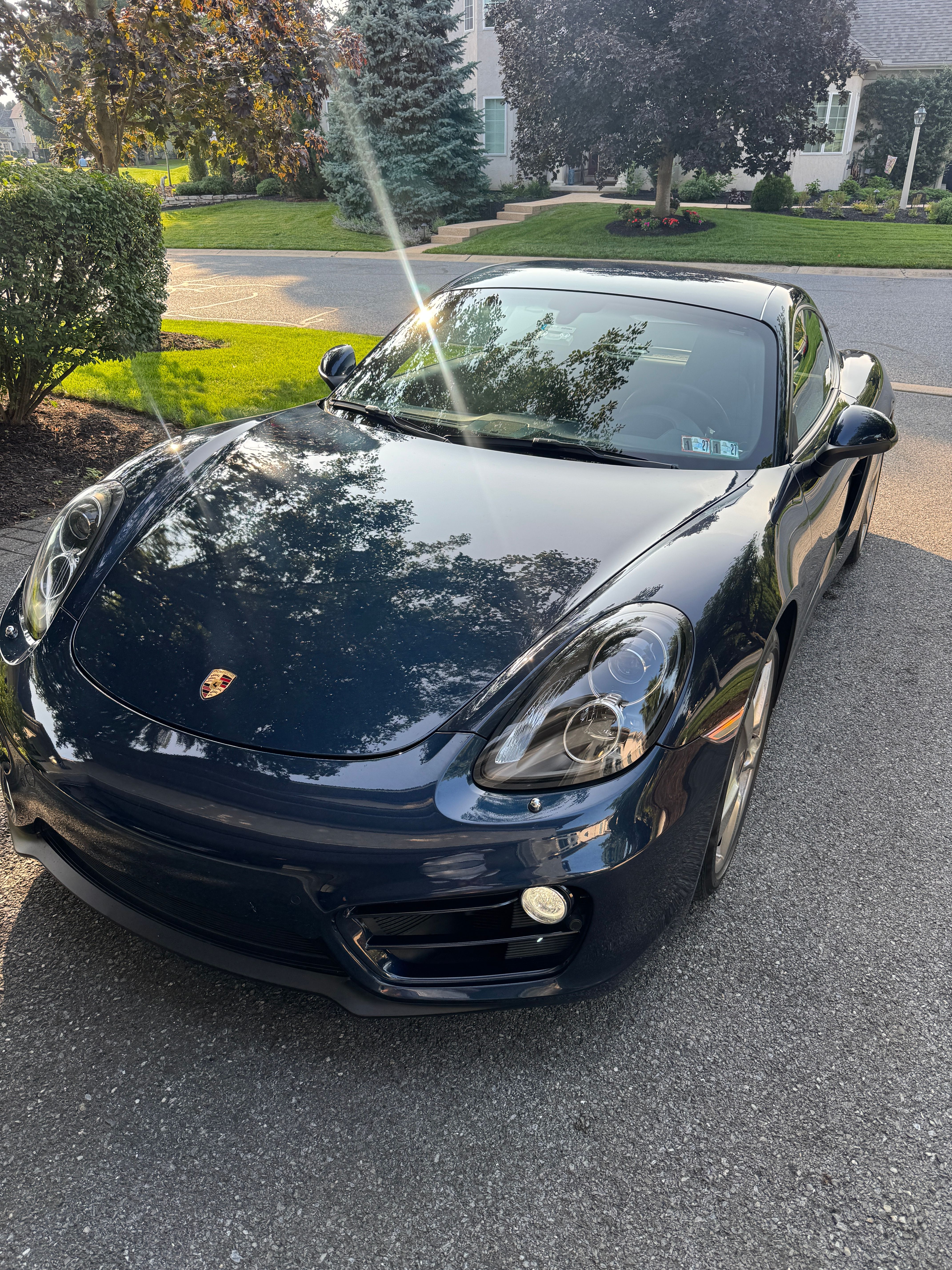 Used 2014 Porsche Cayman RWD image 1