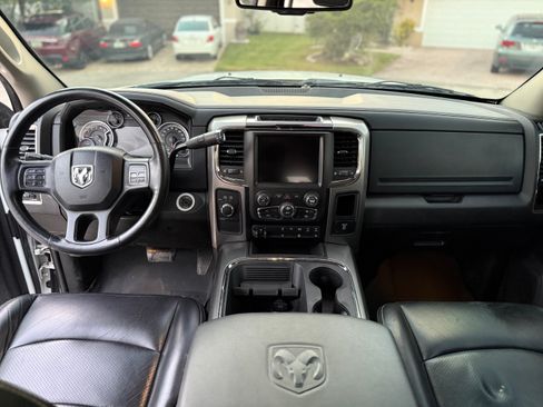 Used 2018 RAM 3500 Big Horn w/ Sport Appearance Group image 14