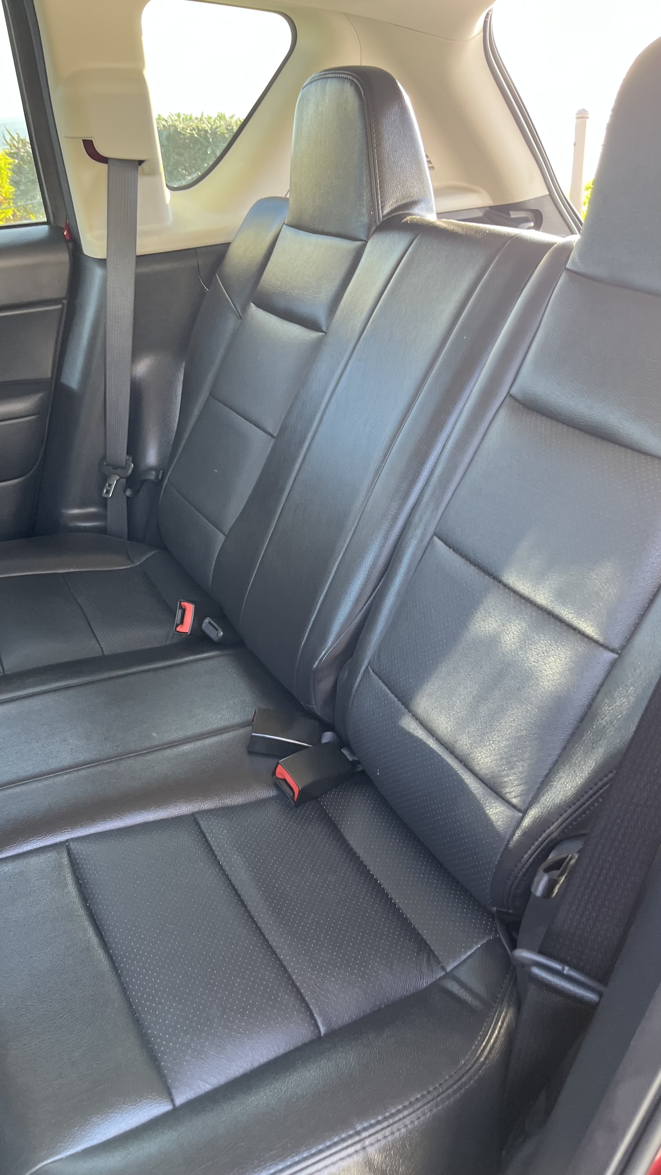 Used 2012 Jeep Compass Latitude w/ Sun/Sound Group FWD image 23