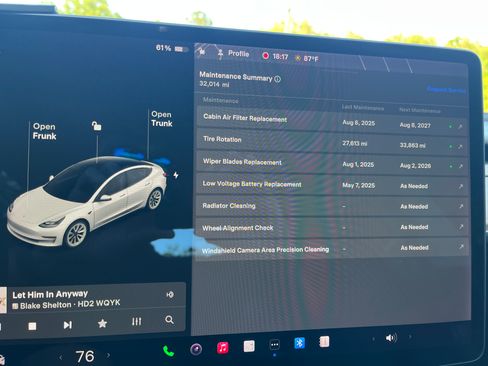 Used 2022 Tesla Model 3 image 25