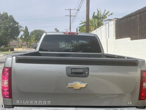 Used 2007 Chevrolet Silverado 1500 LT w/ California Package image 10