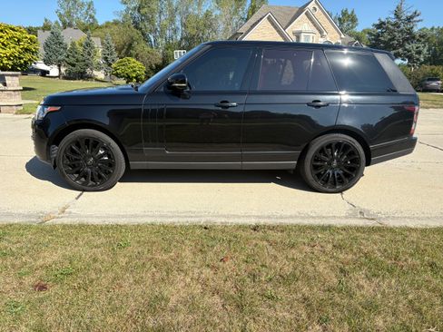 Used 2016 Land Rover Range Rover Autobiography image 9