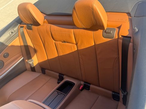 Used 2017 BMW 440i xDrive 440i xDrive Convertible 2D image 19