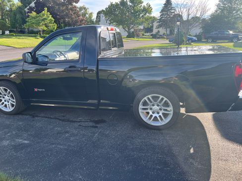 Used 2005 Chevrolet Colorado LS w/ Xtreme Appearance Package RWD image 2