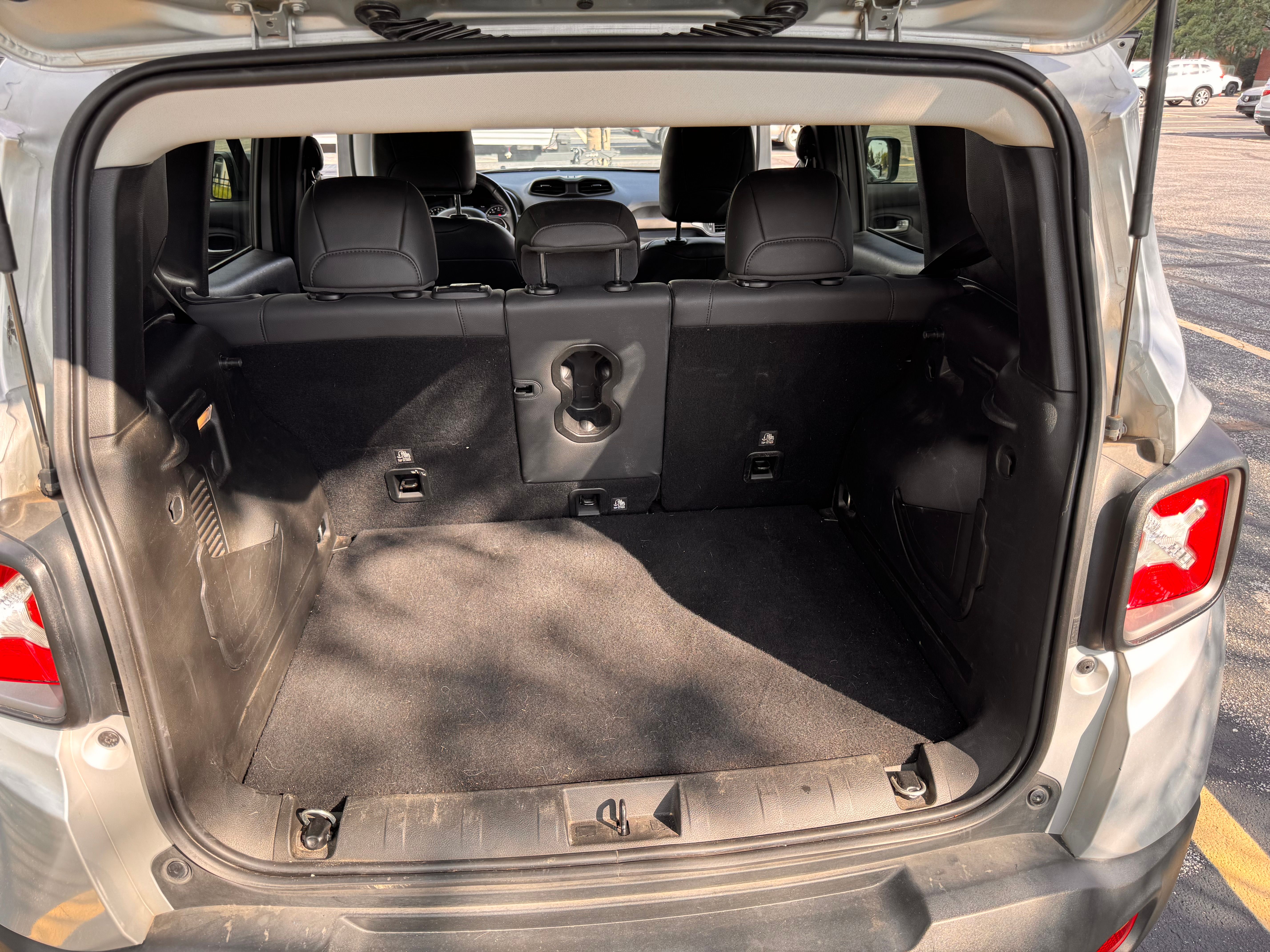 Used 2021 Jeep Renegade Limited AWD/4WD image 14