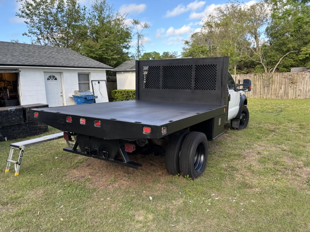 Used 2008 Ford F550 4x4 Regular Cab Super Duty image 5