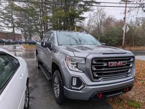 Used 2021 GMC Sierra 1500 AT4 image 10