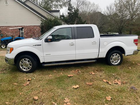 Used 2014 Ford F150 Lariat w/ Equipment Group 501A Mid image 6