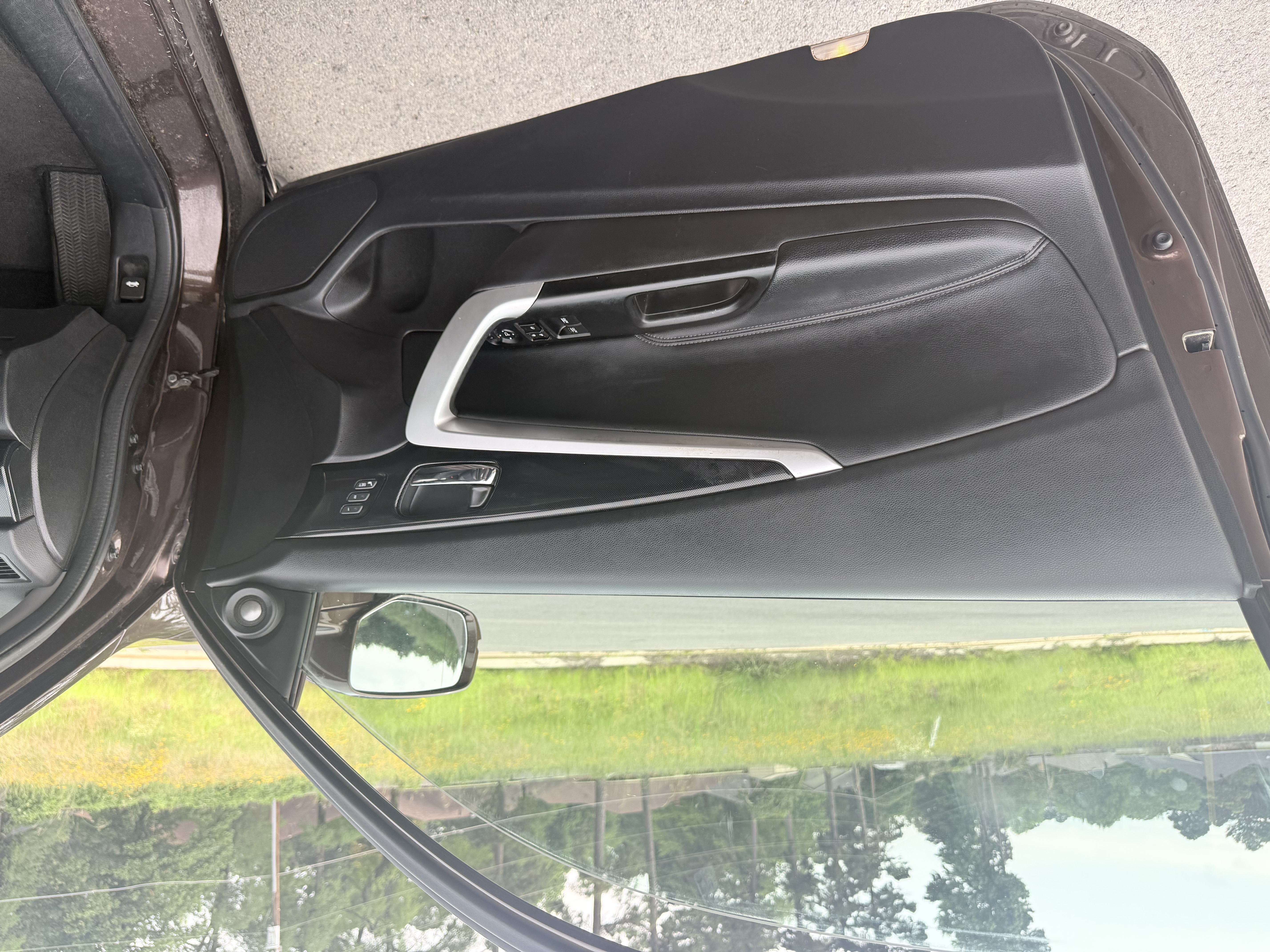 Used 2013 Honda Accord EX-L image 6