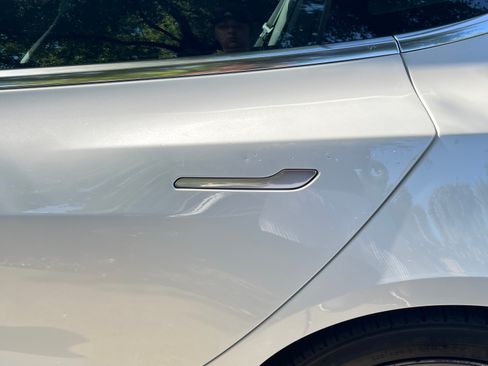 Used 2020 Tesla Model 3 Long Range AWD/4WD image 10