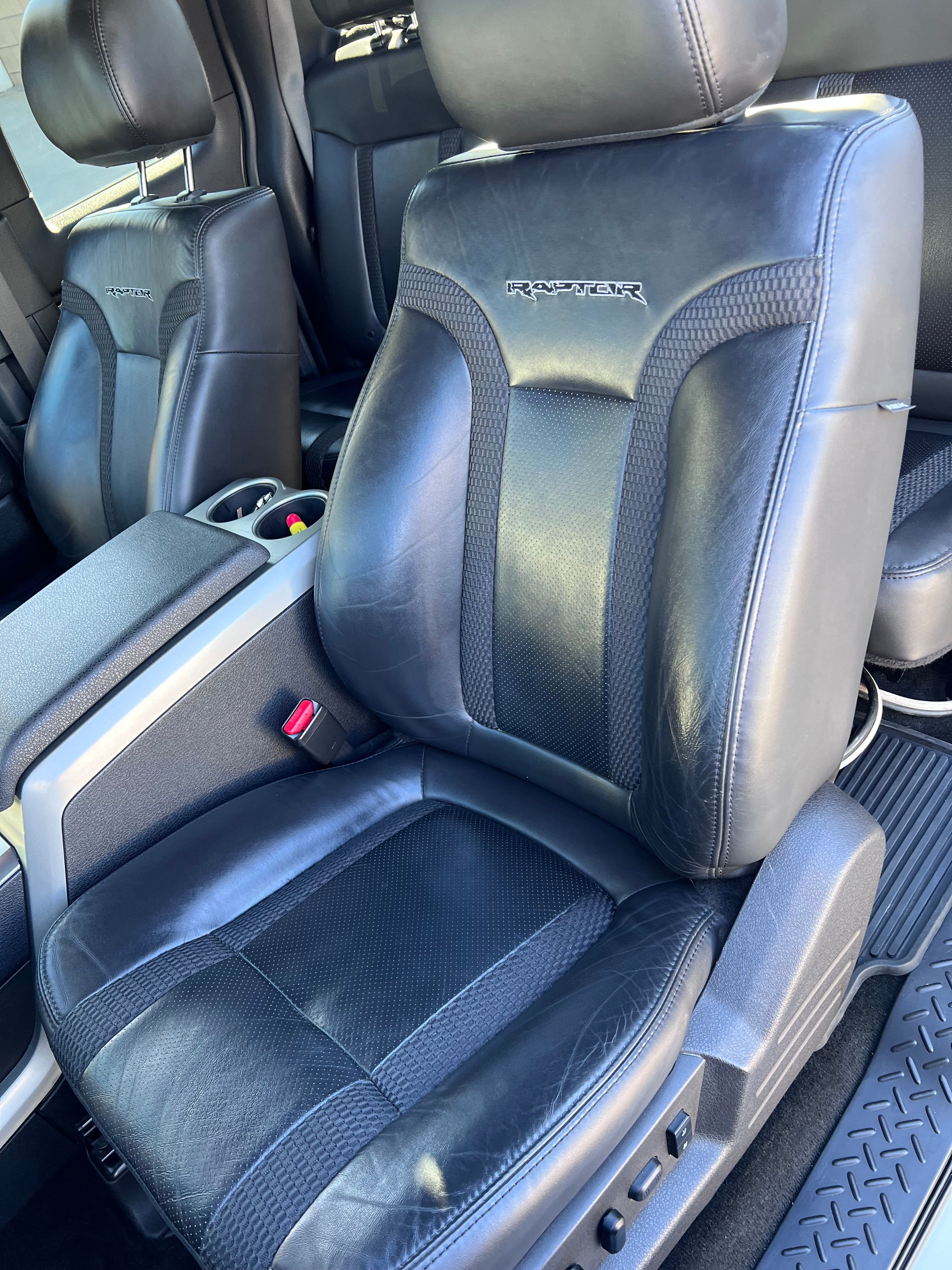 Used 2013 Ford F150 Raptor w/ Luxury Equipment Group AWD/4WD image 12
