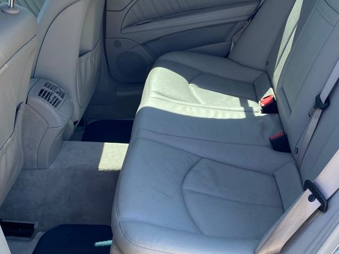 Used 2004 Mercedes-Benz E 320 Sedan image 11