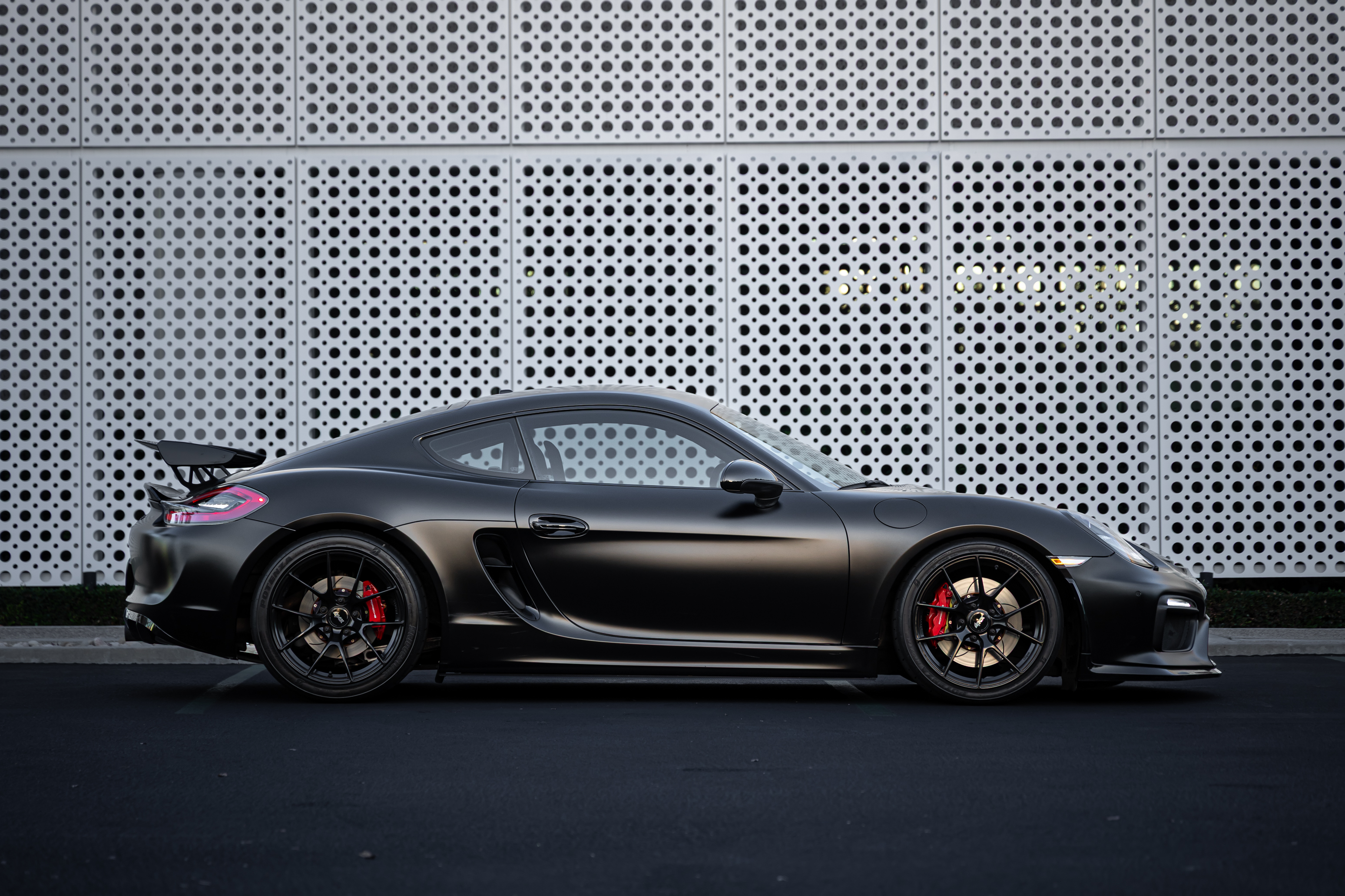 Used 2016 Porsche Cayman GTS RWD image 4