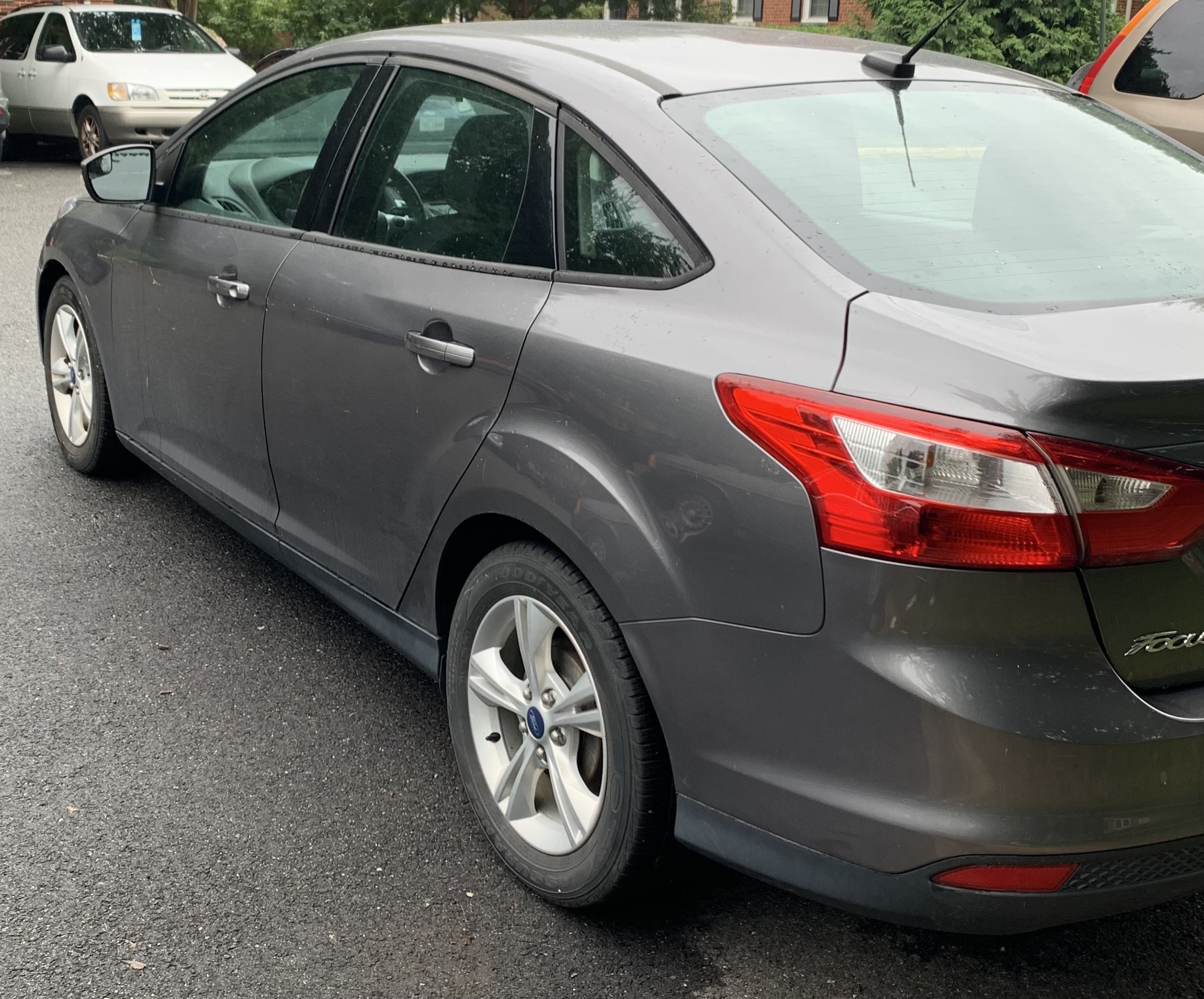 Used 2013 Ford Focus SE FWD image 5