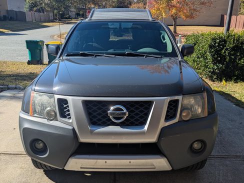 Used 2015 Nissan Xterra S w/ Value Package image 2