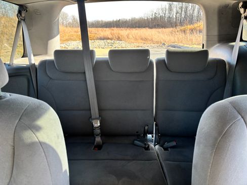 Used 2010 Honda Odyssey EX image 10