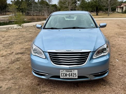 Used 2013 Chrysler 200 Touring w/ S Exterior Appearance Pkg image 5