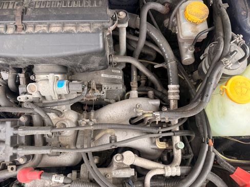 Used 2002 Subaru Forester L AWD/4WD image 16