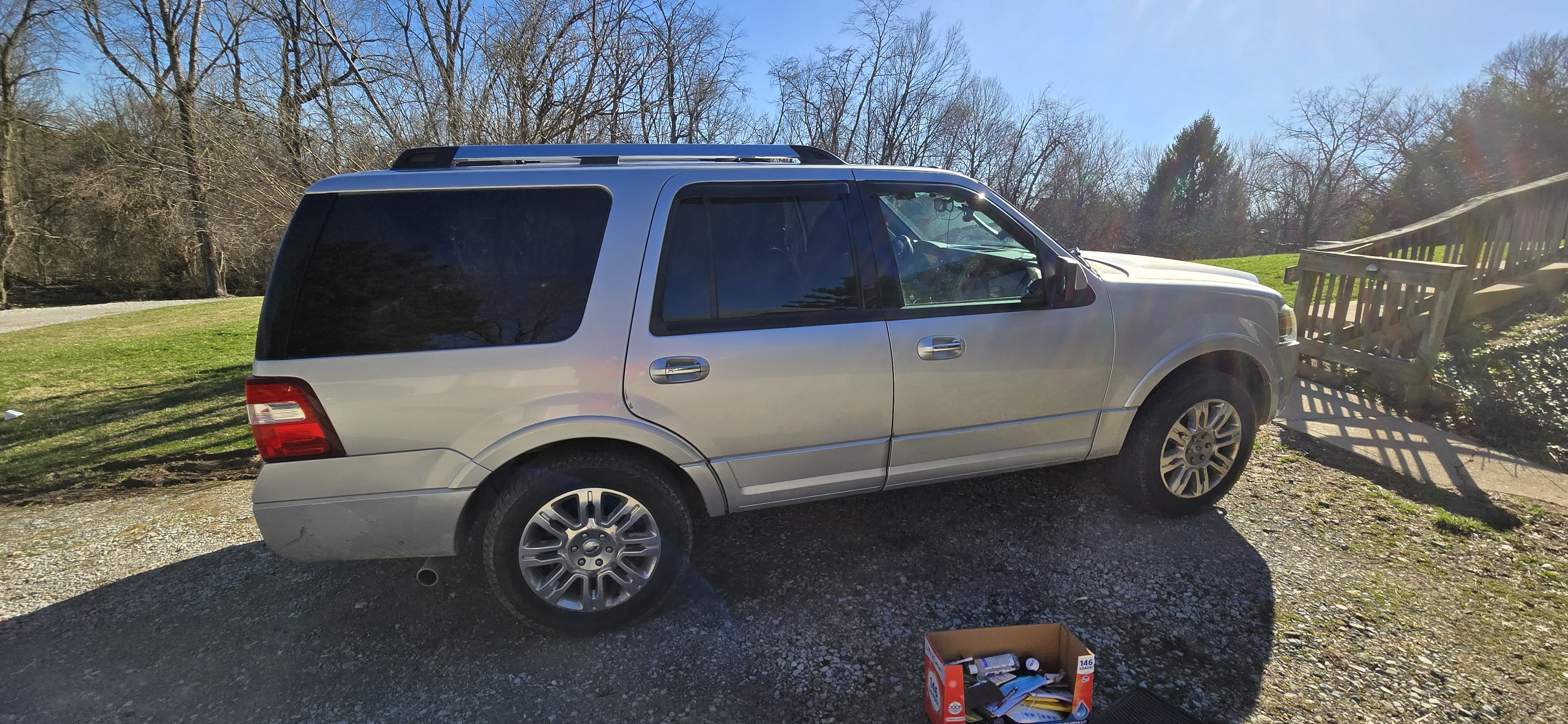 Used 2011 Ford Expedition Limited w/ 301A Rapid Spec Order Code AWD/4WD image 4