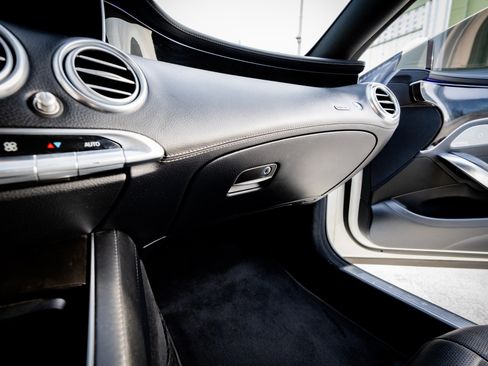 Used 2016 Mercedes-Benz S 550 4MATIC Coupe image 14