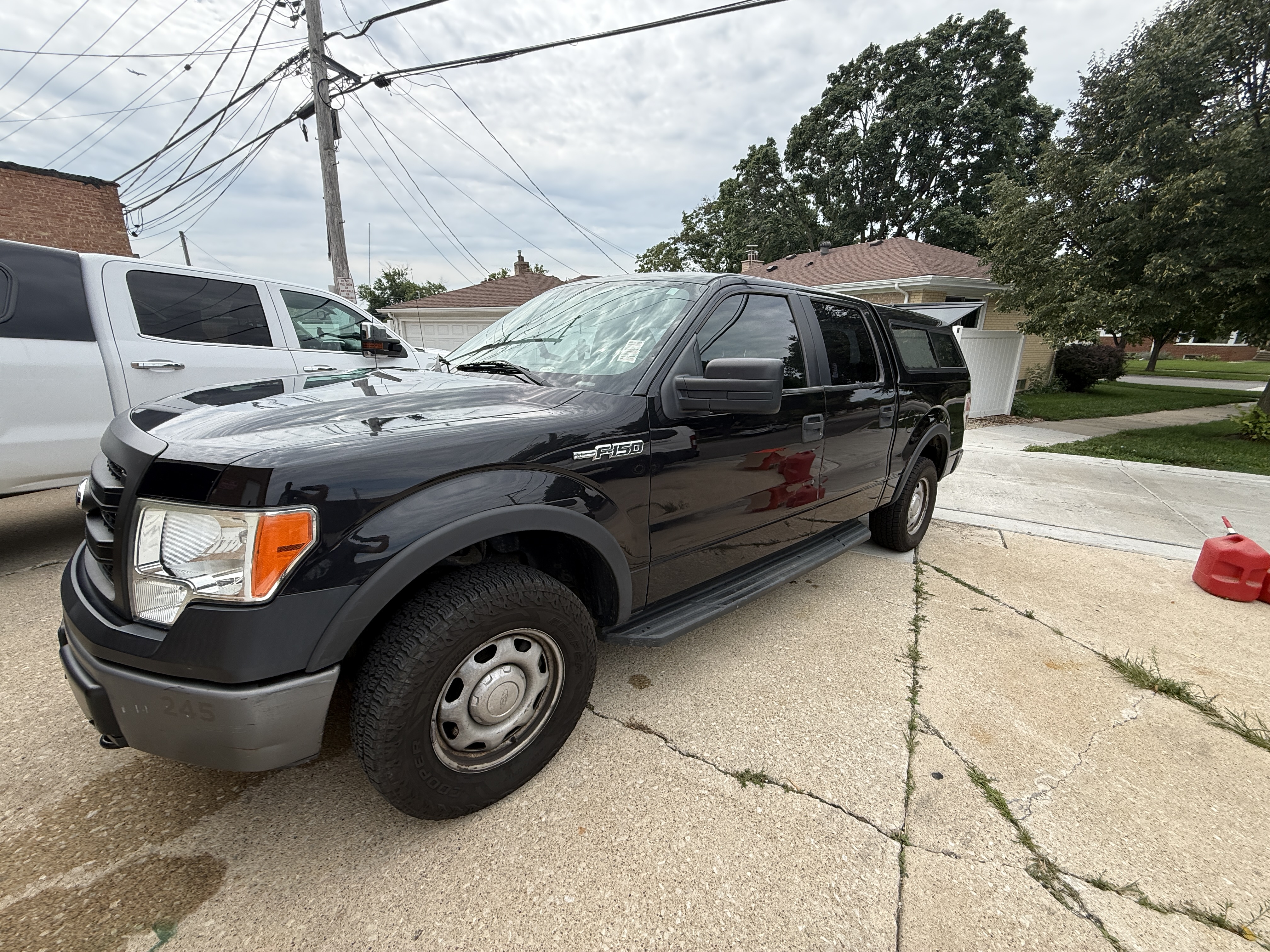 Used 2014 Ford F150 XL w/ Trailer Tow Package AWD/4WD image 2