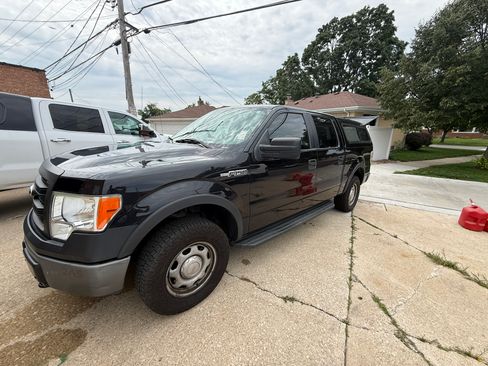 Used 2014 Ford F150 XL w/ Trailer Tow Package AWD/4WD image 2